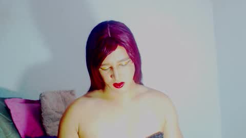 sophiehillsxo online show from February 20, 6:19 am