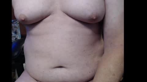 bri and mags fun room online show from June 5, 8:26 pm