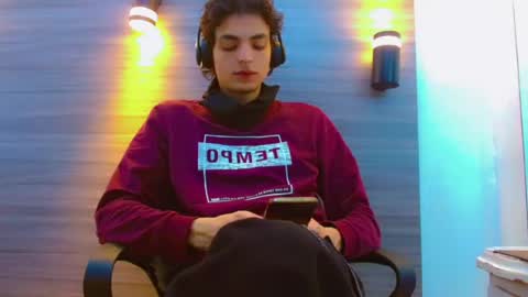 ethan online show from June 18, 1:05 pm