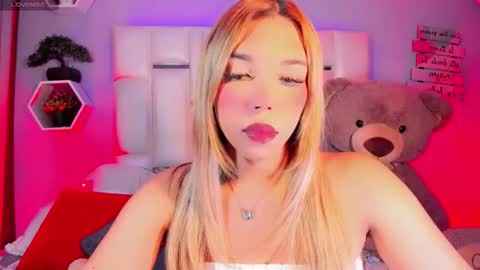 Steisee Reyes online show from September 17, 1:10 am