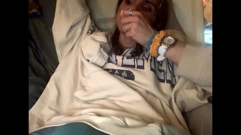 stxllaxcx online show from March 8, 10:40 am