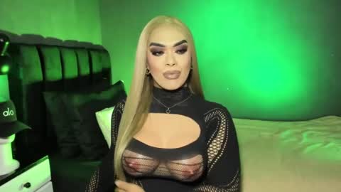 JADE ELYSE online show from July 11, 9:08 pm
