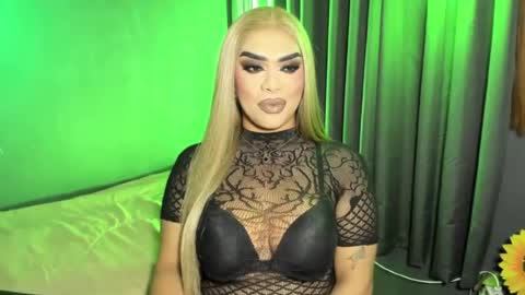 JADE ELYSE online show from July 27, 6:31 am