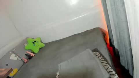 Millany online show from November 20, 5:41 am