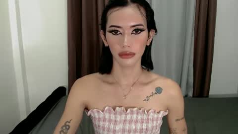 Erica Help me to reach my goal Superhotbabe1 online show from February 17, 5:32 pm