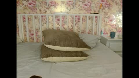 Luna online show from October 21, 10:00 pm