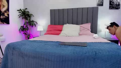 Sven online show from February 7, 9:10 pm