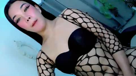 sweet_katrina69 online show from February 18, 12:35 pm