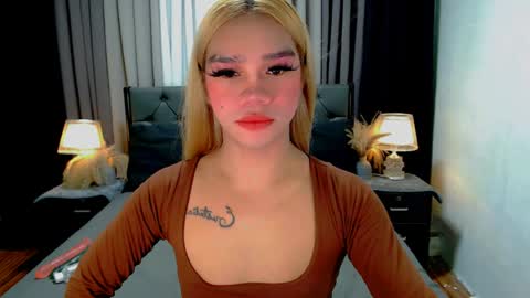 bea takashi  online show from April 21, 9:38 am