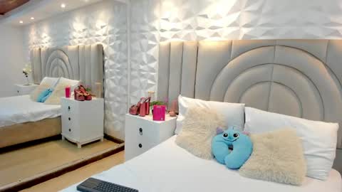 kata online show from April 11, 7:06 pm