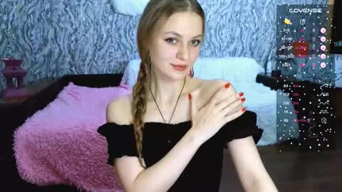 Im Taya  online show from October 29, 4:05 pm