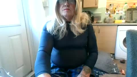 tanya_sissie_somerset online show from January 27, 2:35 pm