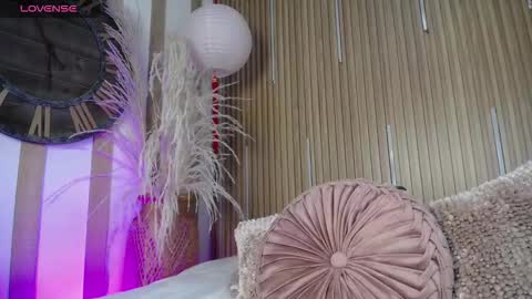 Sofia online show from March 21, 8:35 pm