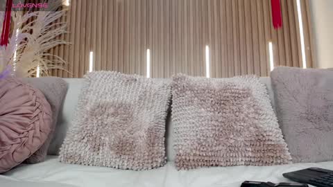 Sofia online show from March 31, 8:44 pm