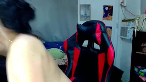 tgirlselena online show from February 10, 5:47 am