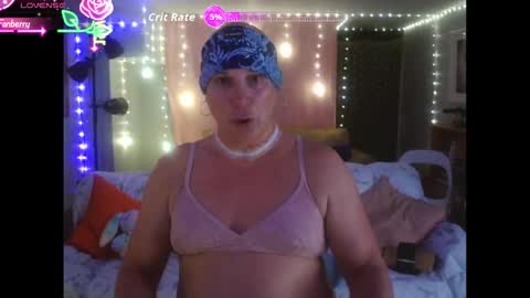 lacey online show from October 12, 7:16 pm