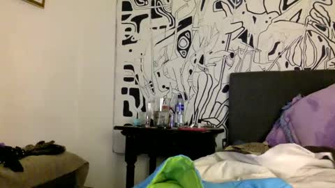 Lucy Lucy online show from March 3, 3:28 am