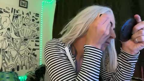 Lucy Lucy online show from September 15, 12:15 am