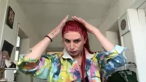 Lucy Lucy online show from September 20, 6:02 pm