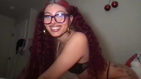 therain222 online show from February 14, 6:42 am