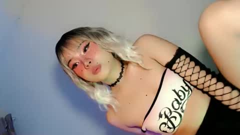 tight_elliana online show from March 14, 11:08 pm