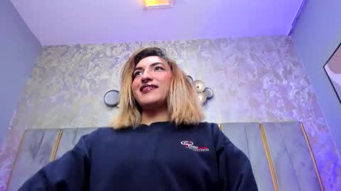   online show from November 20, 11:43 am