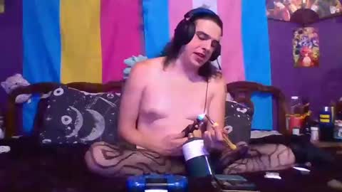 Mugiwararobin1 online show from September 17, 3:44 am