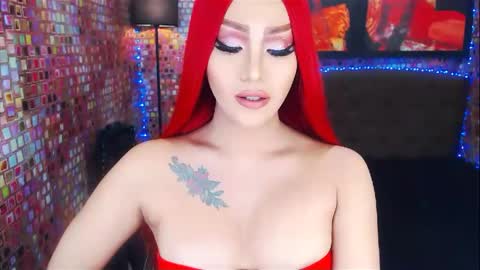 Snapshot of transplayfullolivia chatting on February 16, 1:16 am KYLIE BELLA  TS online show from February 16, 1:16 am