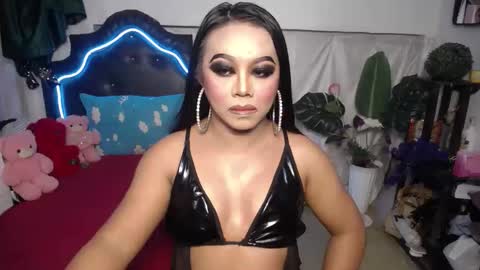 tsamandaxxx online show from January 5, 1:04 pm