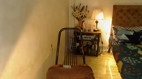 Carolina online show from February 13, 2:51 am