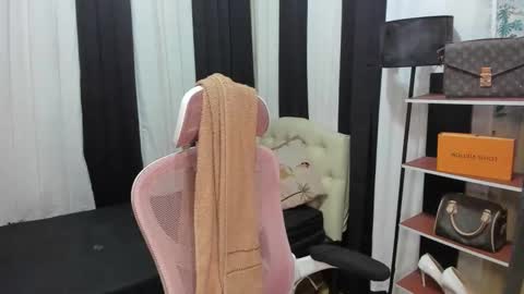 tsuncutrhein online show from November 10, 9:54 am