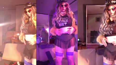 tumblingdickweed online show from June 6, 9:16 am