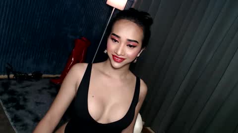 kylie online show from June 1, 6:20 pm
