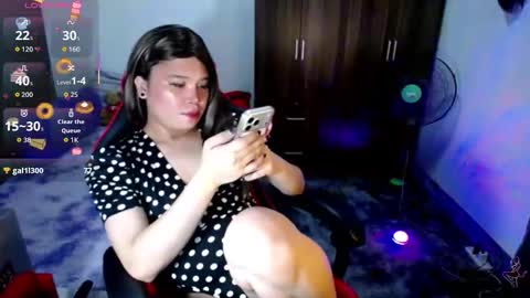 KENDRA online show from February 15, 7:51 am