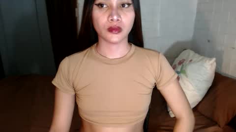 urhottylicious_cum online show from February 12, 12:22 pm