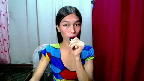 urloverjasmine_xx online show from June 29, 8:28 am