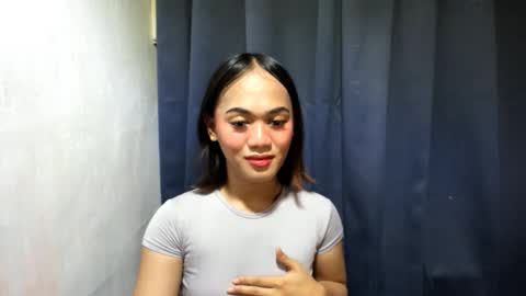 urslutty_mayie online show from November 16, 7:18 am