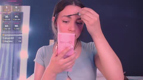 Snapshot of valen_thompson chatting on December 15, 10:04 pm IG-valen mendoza99 twitter valenthompson99 online show from December 15, 10:04 pm