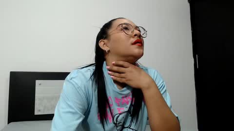 valenfiorinni online show from January 22, 8:49 pm