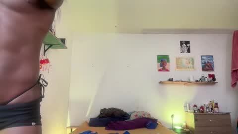   Valentin  independent Cam Boy     online show from April 24, 4:10 pm