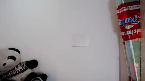 valeriagill_ online show from October 24, 10:59 pm