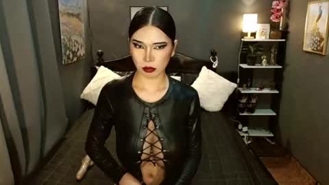 Valerie online show from July 27, 12:39 am