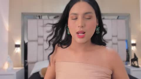 valerycooper23 online show from February 12, 9:32 pm