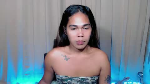 Snapshot of vampy_ebony_laxine chatting on October 14, 1:56 pm vampy_ebony_laxine online show from October 14, 1:56 pm