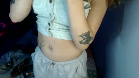 Catalina INSTA FOLLOW  online show from March 6, 10:44 pm