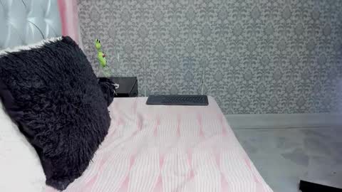 veneno hot online show from September 16, 1:26 pm