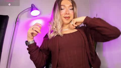 D A N I - INSTAGRAM VIKO QQ online show from October 24, 11:32 pm