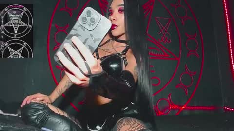 Victoria Vampire online show from February 20, 12:52 am