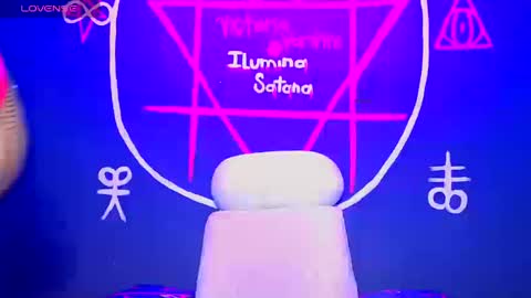 Victoria Vampire online show from September 12, 4:21 am