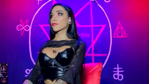 Victoria Vampire online show from October 9, 1:07 am